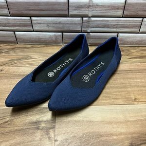 Rothy’s the point size 6